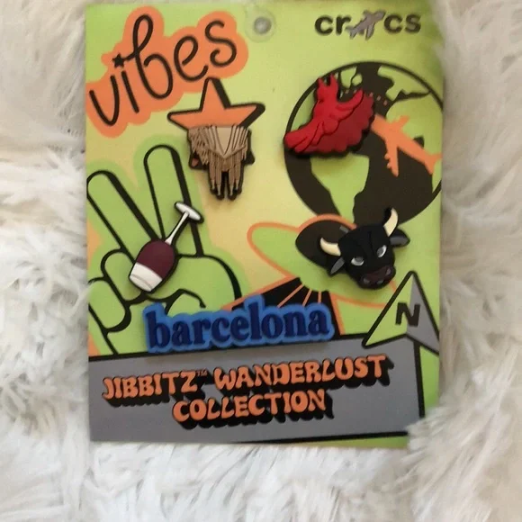 Crocs Jibbitz Charm Barcelona Wanderlust Pack - Picture 1 of 3